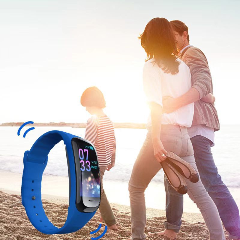 C1 Plus Smart Watch Fitness Tr - مراجعة Wrist Wraps Fitness وسعره
