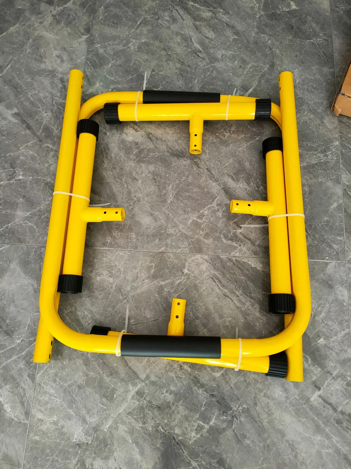 Fitness Multi Functional Stren - مراجعة Dip Bar Parallel وسعره