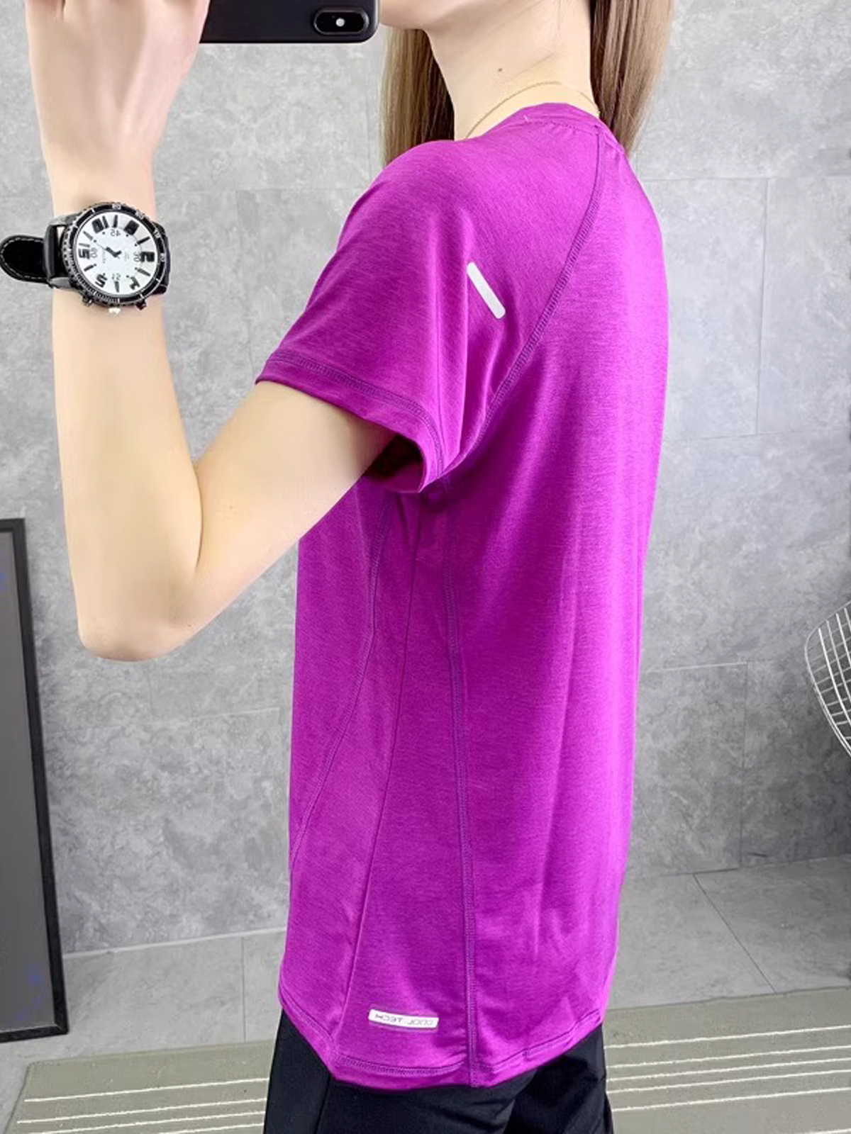 Quick Dry Short Sleeve T-Shirt - مراجعة Yoga Fitness Plus وسعره
